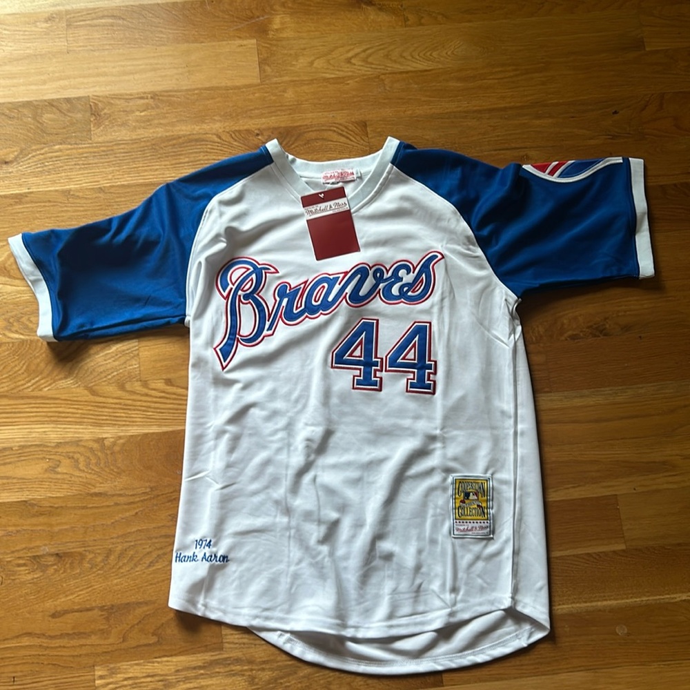 - Mitchell & Ness Cooperstown Authentic Collection 1973 Braves H. Aaron Large